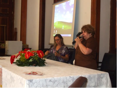 Professoras Marilea Porfirio e Eliana Moura na mesa de abertura